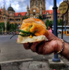 vadapav food craving